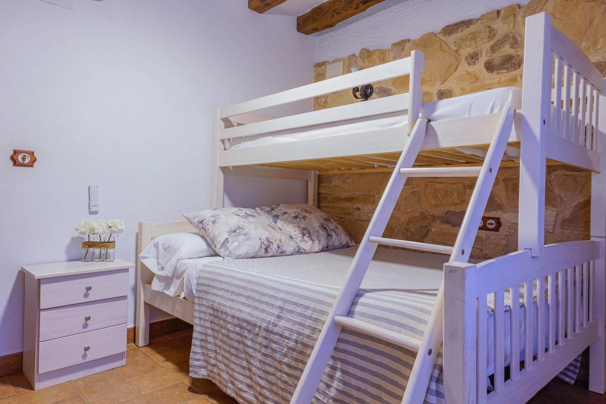 Casa Rural Finca Los Olivos Эль-Пикасо Экстерьер фото