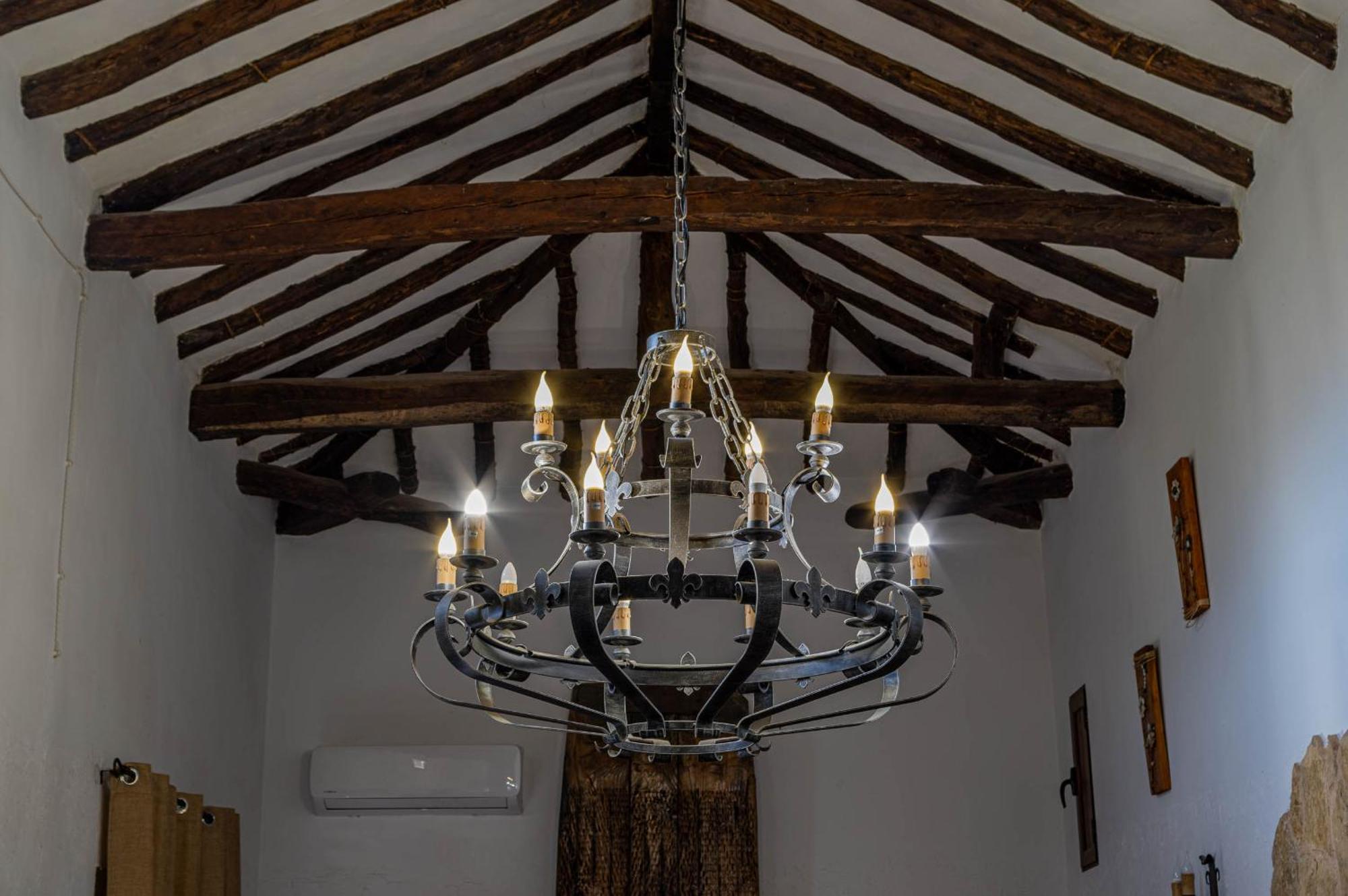 Casa Rural Finca Los Olivos Эль-Пикасо Экстерьер фото