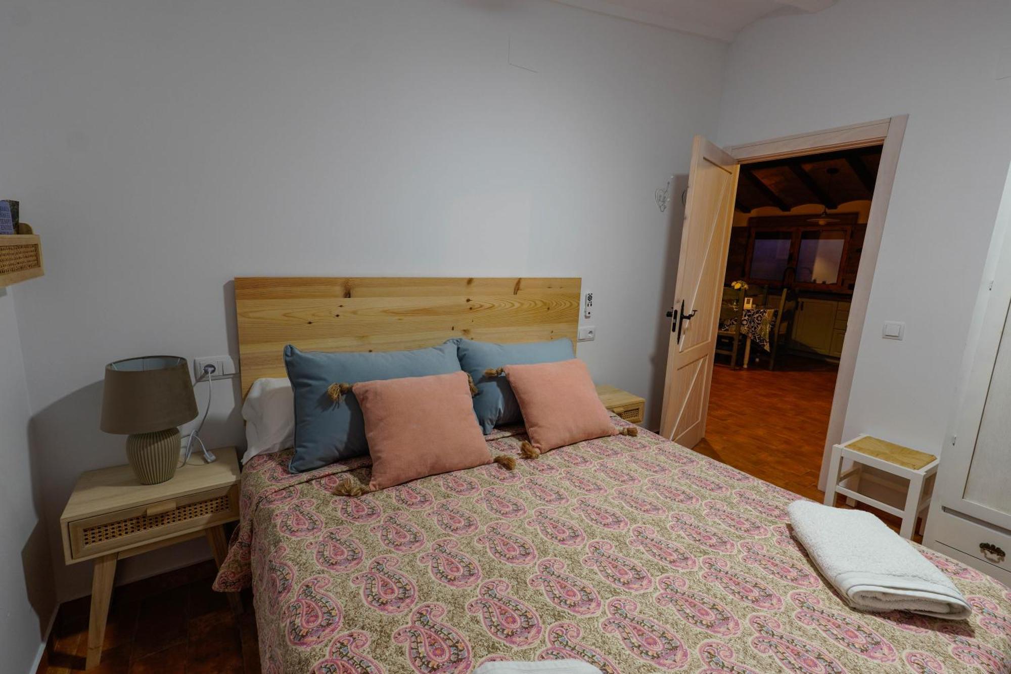 Casa Rural Finca Los Olivos Эль-Пикасо Экстерьер фото